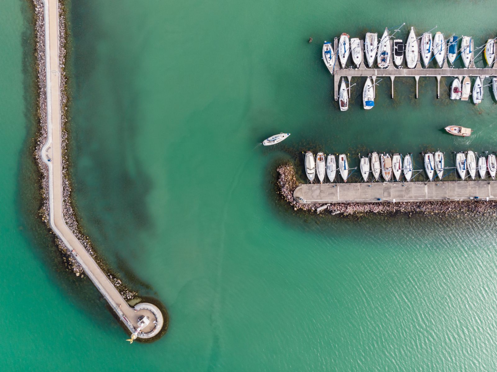 Balaton drágulás étterem infláció szezon 2022 nyár program turisztika forgalom árak 