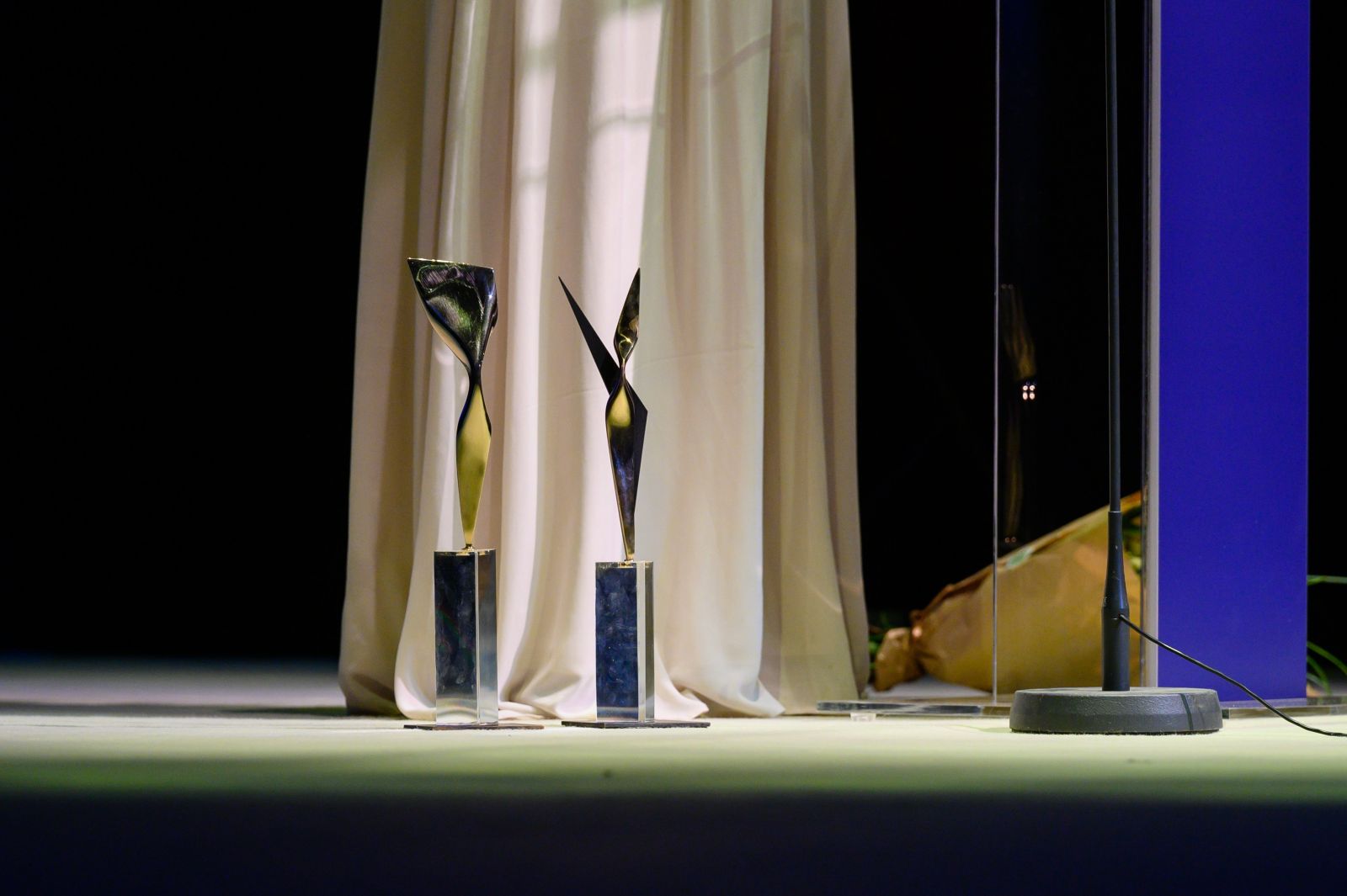 Magyar Mozgókép Fesztivál Díjátadó filmek 2022 vasárnap elismerés Veszprém színésznő legjobb díjak 