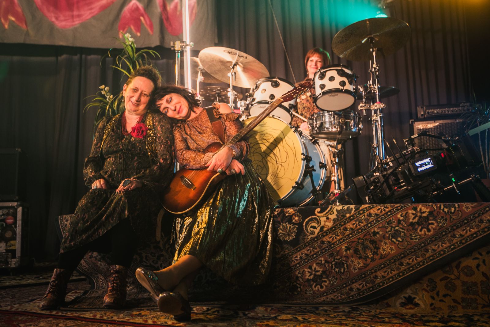 Bohemian Betyars Ne sírj anyám videóklip 