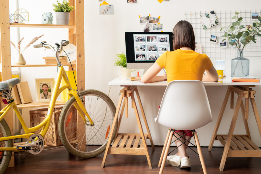 ikea otthon home office lakás munka sárga bicikli