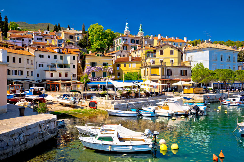 Opatija Horvátország nyaralás utazás város tenger napsütés