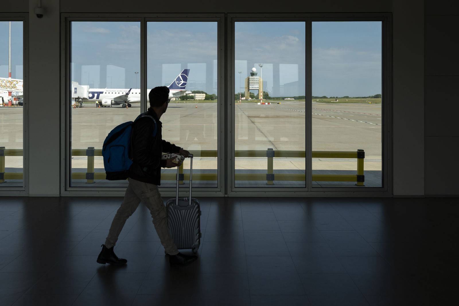 Budapest Nemzetközi Repülőtér Ferihegy Budapest Airport Liszt Ferenc Repülőtér utazás repülés országok járat utas 2022 Wizz Air LOL 