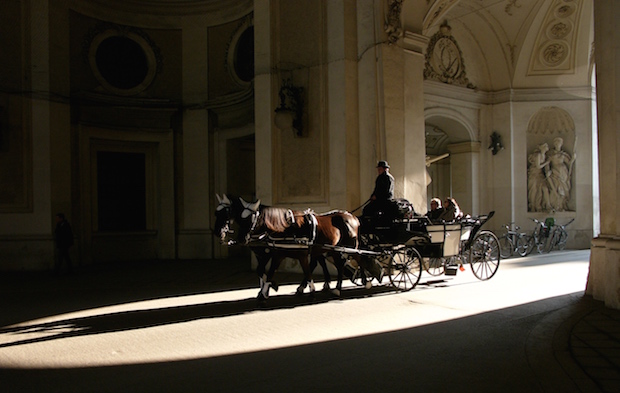 Fény-árnyék játékok a Hofburgban