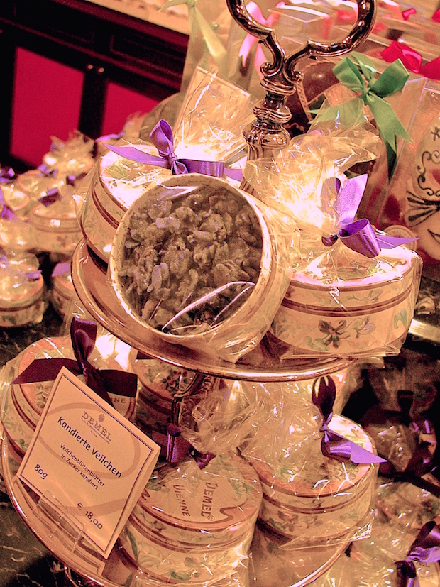 Eredetileg Sissinek készítette a Demel a kandírozott ibolyát