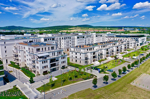 Ilyen környezetben a hosszú forgatási napok is kellemesebbek