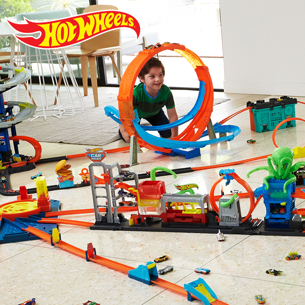 hot wheels pálya fiúknak karácsonyra