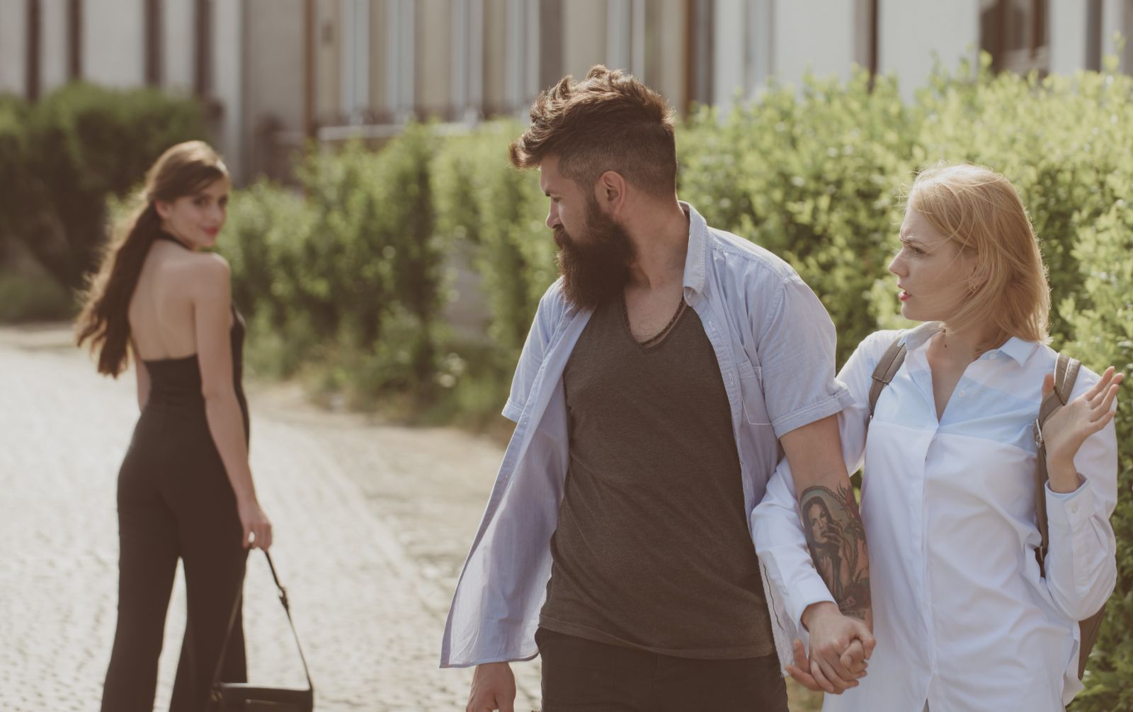 Lehetsz akármilyen tökéletes randipartner, a Nyilas úgyis mással fog flörtölni