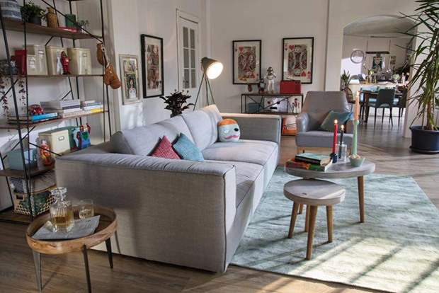 nappali modern trendi berendezése kanapé