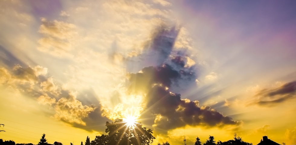 Gyönyörű alkonyat augusztusban