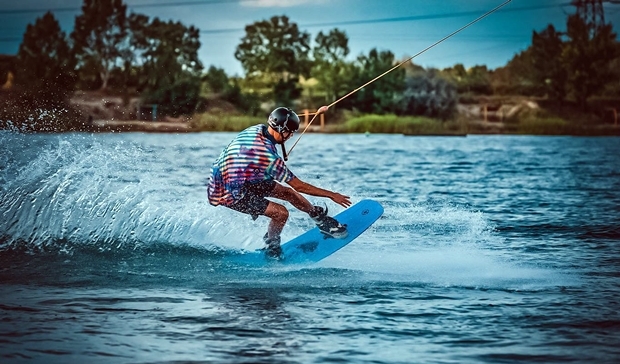 Lupa-tó wakeboard