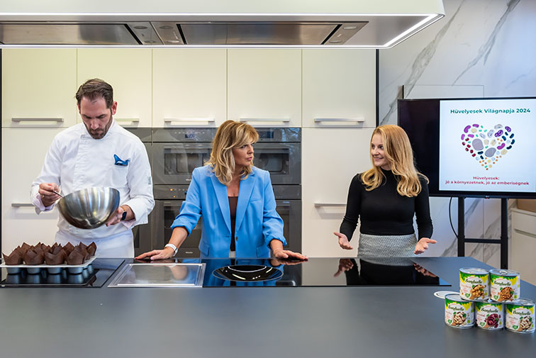 pataki ádám liptai claudia sütés