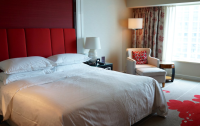 Ezek a biztos jelei, hogy ágyi poloskák kerítették hatalmába a szállodai szobádat