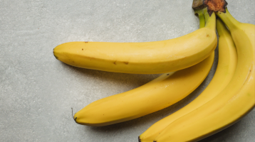 Pofonegyszerű: ha így tárolod a banánt, sokkal lassabban barnul be