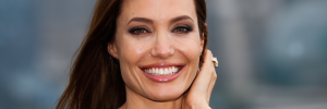 Angelina Jolie bemutatta a tökéletes nyaralós szettet: nincs, akinek ne állna jól egy ilyen összeállítás