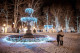 A Zrinjevac téren található szabadtéri szökőkút csillogó LED-fényekkel van díszítve.
Fotó: CNTB/Julien Duval