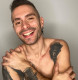 Alex tetoválásait az ismert tetováló, Zagyvai Gábor készítette.