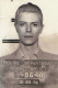 David Bowie - Az énekes is benne volt a hetvenes évek nagy drogbotrányaiban, és "Thin White Duke"-nak keresztelt személyisége kokain miatt került a sittre. 