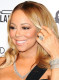 Mariah Carey viszi a prímet a legdrágább legygyűrűk kategóriájában. James Packer 2016-ban állt elő egy 35 karátos gyémánt csodával, ami 10 millió dollárt - kb. 2,6 milliárd forintot - kóstál.