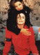 Michael Jackson felesége is volt, bár sokak szerint csak médiaszenzáció volt a kapcsolat, ők állítják, hogy szerelmesek voltak egymásba.