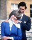 Az eddigi ígéretek szerint a produkció részletesen bemutatja, mennyi szenvedésen ment át Diana, miután 1981-ben, Károllyal való házasságkötését követően a Buckingham-palotába költözött.