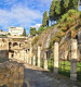 A konzervált település helye sokáig feledésbe merült, Resina városa pedig részben Herculaneum maradványaira épült.