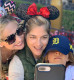 Selma Blair és kisfia Disneylandben töltöttek el egy napot, ahová a beteg édesanya már kerekesszékben érkezett.
