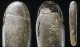 Az első szexuális segédeszköz amit felfedeztek, egy kővibrátor volt. Az első fellelhető darab 28.000 éve készült. 