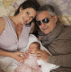 Andrea Bocelli 53 évesen lett újra édesapa, két fia után hatalmas boldogságként élte meg, hogy kislánya született. 2012-ben mutatta meg először a kis Virginiát.