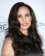 Andie MacDowell idén áprilisban lett 64 éves, a színésznő és egykori modell pedig büszkén vállalja korát és az azzal járó ráncokat: képein jól látszik, hogy semmit sem csináltatott meg magán, sőt mi több, pár hónapja épp azzal került a címlapokra, hogy haját sem festi, így a barna tincsek már a múlté, az emberek azonban imádják természetességét.