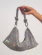 Csillámos darabok

A csillámos táskák nemcsak a fesztiválszezonra tökéletesek, de bármikor máskor is viselhetjük őket. 