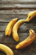 Minél érettebb egy banán, annál több fruktóz van benne, vagyis annál édesebb - éppen ezért a barna gyümölcs felel meg a legkevésbé a fogyókúrázóknak. A benne lévő ásványi anyagok, vitaminok mennyisége sem túl magas, kevesebb benne a C-vitamin, a folsav és a thianin is.