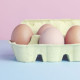 A tojás kevés telített zsírt, ellenben sok omega-3 zsírsavat tartalmaz, ami fontos az agy, a szem és az idegrendszer számára, valamint véd a szívbetegségekkel szemben is. A kutatások szerint ha hetente 1-3 darab tojást fogyasztunk, akár 60%-kal is csökkenthetjük a szív- és érrendszeri betegségek (CVD) kialakulásának kockázatát. Ide sorolható a szívkoszorúér-betegség és a szélütés, a stroke is, melyek rengeteg ember halálát okozzák évente.