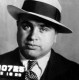 Al Capone később Frankie Yale mentora, Johnny Torrio hívására érkezett Chicagóba, ahol a szesztilalom időszakában oroszlánrésze volt Torrio nagyszabású és jól jövedelmező csempészhálózatának kiépítésében. Miután Torrio életveszélyes sérülést szenvedett, átadta trónját Caponénak, aki szemtelenül fiatalon, mindössze 26 esztendősen vált a helyi alvilág szinte korlátlan urává.