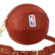 Louis Vuitton NBA Basketball táska

Összeállításunk egyik legdrágább darabja az 1.2 millió forintot érő Louis Vuitton táska, mely egy az egyben úgy néz ki, mintha az NBA profi liga kosárlabdája lenne. Döntsétek el ti, hogy megéri-e!