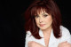 Naomi Judd holtestét a két testvér, Wynonna és Ashley találta meg, ám arról soha nem beszéltek, mit is találtak pontosan a tragédia helyszínén, az énekesnő otthonában, az viszont hamar kiderült, hogy a country nagyasszonya egy lőfegyverrel oltotta ki az életét.