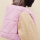 ZARA Quilted shoulder bag 6995 Ft

Ez a rózsaszínes-halványlilás színű baguette táska olyan cuki, hogy egyszerűen nem bírunk vele betelni! 