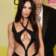 Megan Fox nem bírt magával: a Billboard Music Awards vörös szőnyegén botrányos öltözékben jelent meg partnerével, Machine Gun Kelly-vel együtt