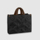 Louis Vuitton Bolso OnTheGo tote táska 2400 € 