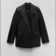 ZARA Tailored faux leather blazer 15,995 Ft

 