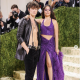 Camila Cabello és Shawn Mendes Michael Kors ruhában a 2021-es MET-gálán