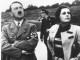 Adolf Hitlert Riefenstahl külseje és tehetsége egyaránt lenyűgözte, a rendezőnő pedig szintén el volt ragadtatva a náci Németország vezérétől – olyannyira, hogy levélben is megírta neki a személye, valamint a retorikája iránti csodálatát. Hitler odáig volt a rendezői ízléséért, ezért meggyőzte, hogy filmipari tevékenységét a náci párt kötelékében folytassa, így Riefenstahl a diktátor propagandafilmesévé vált.