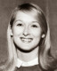 Meryl Streep 1949. június 22-én született Harry Streep és Mary Wolf gyermekeként. Először a Vassar Főiskola diákjaként végzett, utána pedig a Yale-en 1975-ben végezte el a dráma szakot.