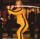 A filmtörténetbe is bevonult a fekete parókás Uma és a magát is parodizáló John Travolta mezítlábas táncjelenete, alakításáért Oscar-díjra jelölték. Tarantino neki adta az abszolút főszerepet az egyszerre frappáns és szatirikus, a 70-es évek kung-fu és spagetti-western filmjei előtt tisztelgő Kill Bill-sorozatában is. A rendező annyira Thurmanra szabta az elpusztíthatatlan, bosszúálló bérgyilkosnő figuráját, hogy inkább megvárta, amíg kedvenc színésznője visszatér a szülési szabadságról.