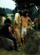 Nem túlzás azt állítani, hogy a Woodstock a világ legkultikusabb fesztiválja volt, melyet évtizedek múlva is lehetetlen elfelejteni. A grandiózus eseményt a filmvászonon is megörökítették: Michael Wadleigh egy dokumentumfilmben mutatta be a Woodstock napjait.