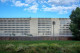 2. Bundesnachrichtendienst (Berlin, Németország) 

A német Szövetségi Hírszerző Szolgálat (BND) a világ legnagyobb hírszerzési központjaként működik. A Kleihues + Kleihues építésziroda által tervezett monumentális épület 64 hektáron fekszik, és 20 000 tonna acélból és 135 000 köbméter betonból épült. Az építkezés 2008-ban kezdődött, de hivatalosan csak 2019-ben nyitotta meg kapuit.