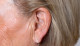 A Frank-jel egy függőleges vonal a fülön, amolyan ránc a fülcimpán, ami az érszűkület egyik jele lehet, így ha neked is van ilyen ráncszerű képződmény a füleden, mindenképpen figyelj oda a szívedre, mert nagyobb esélyed van arra, hogy az idő múlásával komoly problémák alakuljanak ki ketyegőddel kapcsolatban