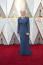 Helen Mirren megmutatta, hogy egy teljesen szimpla kék ruhában is lehet valaki lehengerlő. Nem hiába, Jane Fondával együtt ők még mindig tudják, hogyan vonzzák magukra a figyelmet.