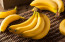 Banán -&nbsp;Ha valaki gyanítja, hogy veseproblémái vannak, akkor korlátozni kell bizonyos élelmiszerek, például a banán fogyasztását, mert ennek a gyümölcsnek is igen magas a káliumszintje. Az egészséges felnőtteknek naponta 3500–4,700 mg kálium mennyiség a maximum, amit érdemes lenne bevinni a szervezetbe, egy átlagos banán&nbsp;(150 g) pedig kb.&nbsp;537 mg-ot tartalmaz.&nbsp;
