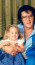 Elvis őszinte rajongással imádta kislányát, Lisát, aki mindössze kilenc éves koráig élvezhette apja szeretetét.
