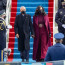 Donald Trump ugyan nem, de Barack Obama korábbi amerikai elnök természetesen jelen volt az ünnepségen. Feleségével, az egykori first lady-vel, Michelle Obamával remekül néztek ki, szinte mágnesként vonzották a tekinteteket, ahogy megjelentek.
